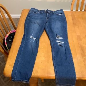 Old Navy rockstar mid rise size 12 stretch skinny jeans